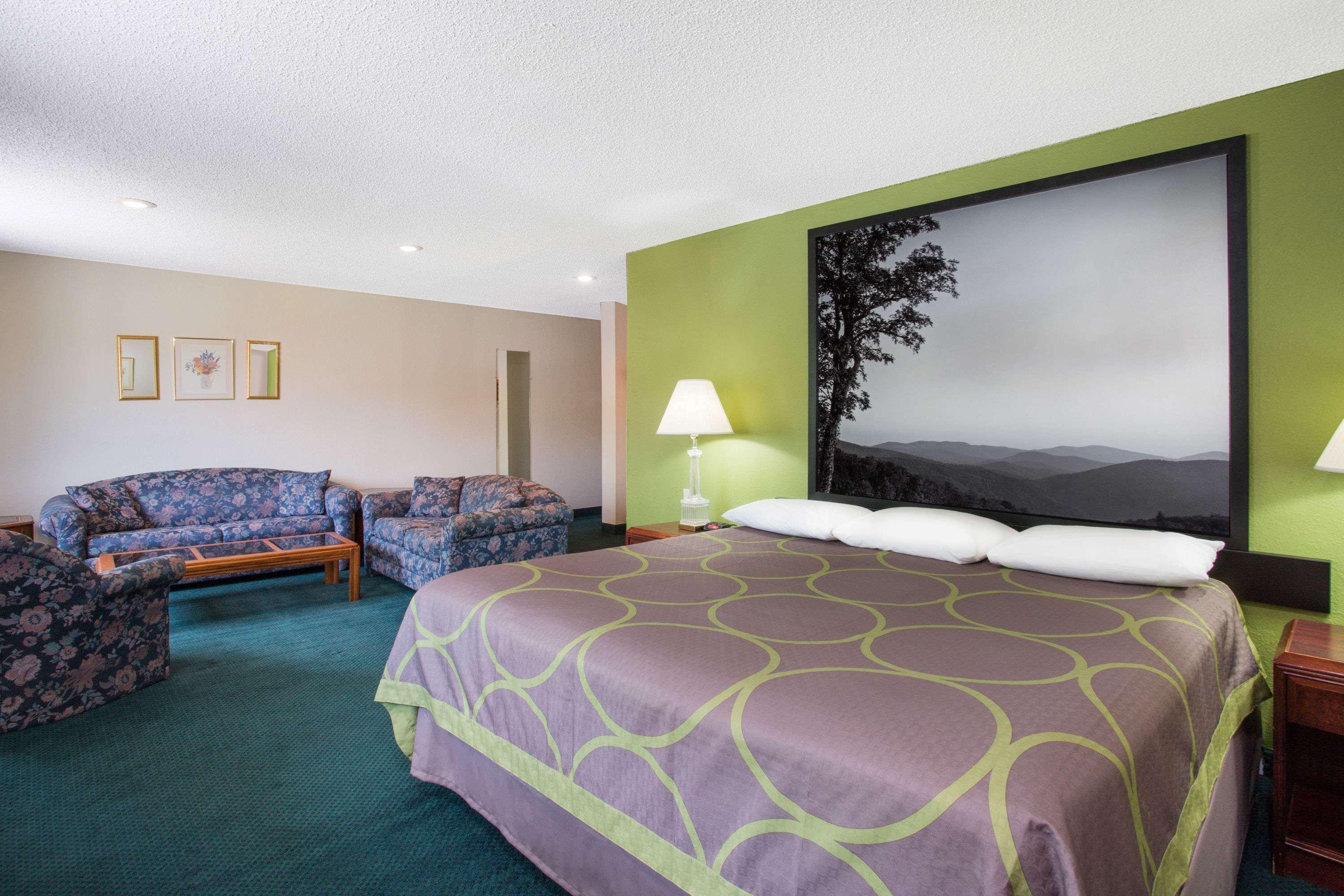 Super 8 By Wyndham Salem Va Μοτέλ Εξωτερικό φωτογραφία